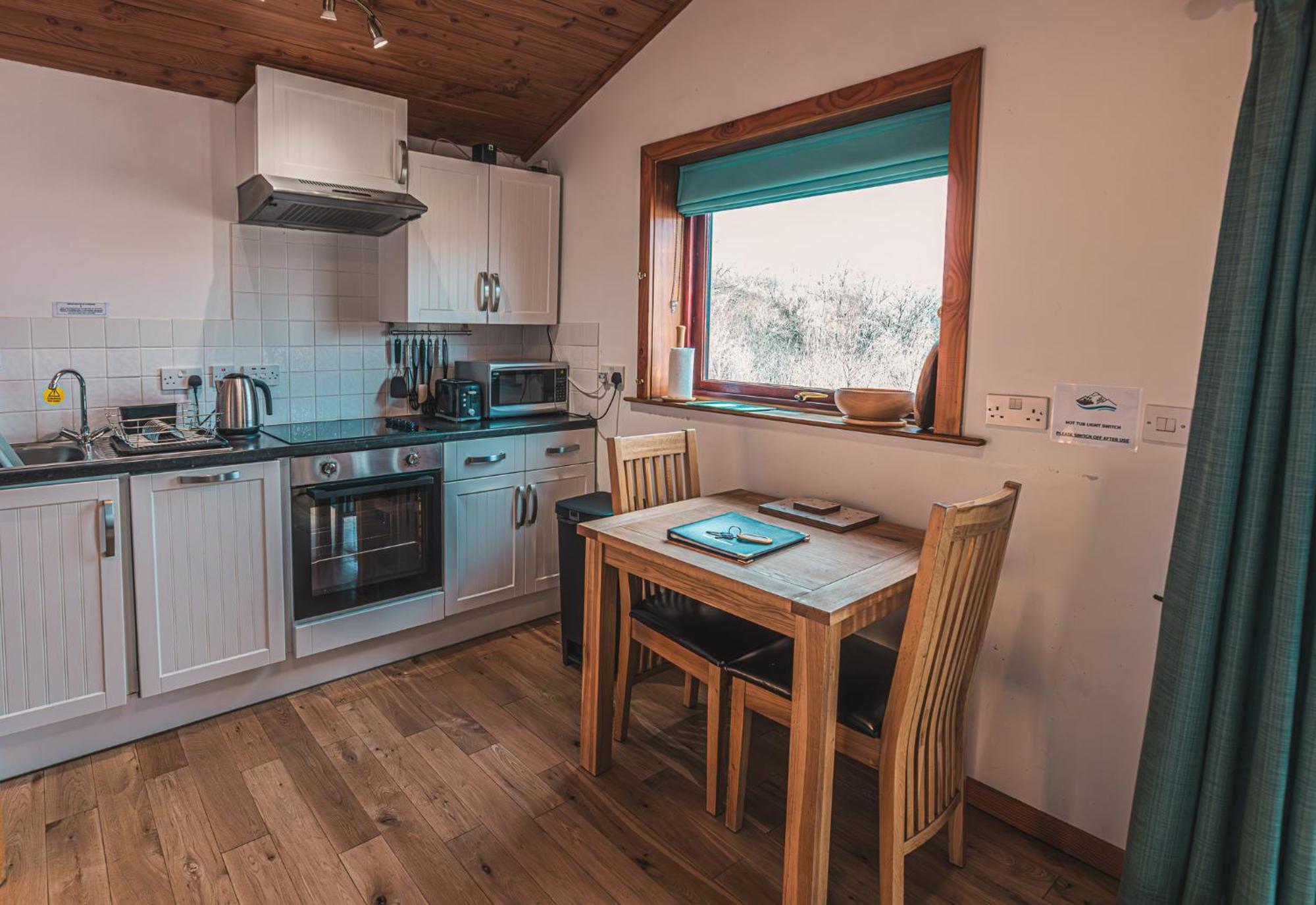 Loch Insh Chalets Ltd Kincraig Ngoại thất bức ảnh
