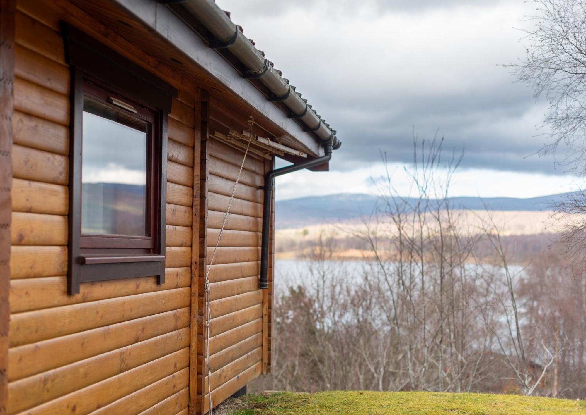Loch Insh Chalets Ltd Kincraig Phòng bức ảnh