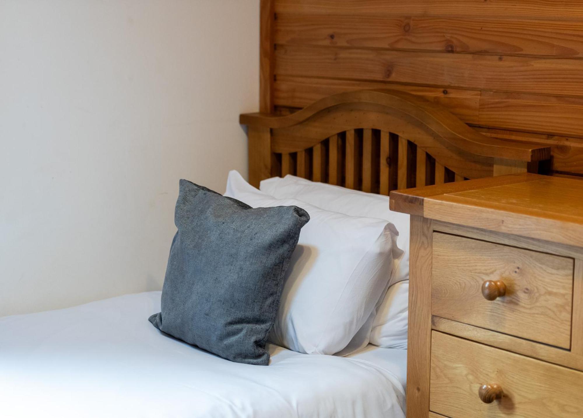Loch Insh Chalets Ltd Kincraig Phòng bức ảnh