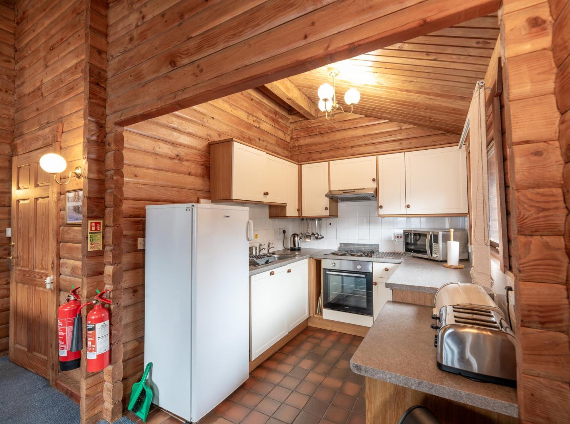 Loch Insh Chalets Ltd Kincraig Phòng bức ảnh